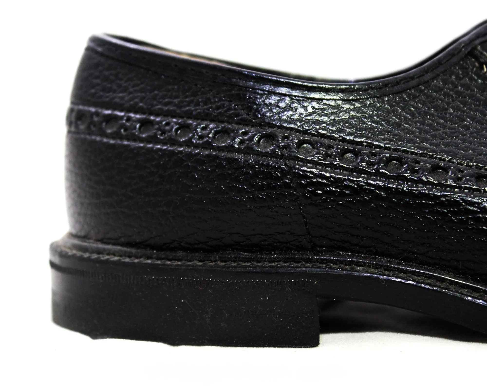 Size 5.5 Men's Oxford Wingtip Dress Shoes - Authentic 1960s Black Faux Leather with Lace Up - Mens Size 5 1/2 - Never Worn 60s Deadstock